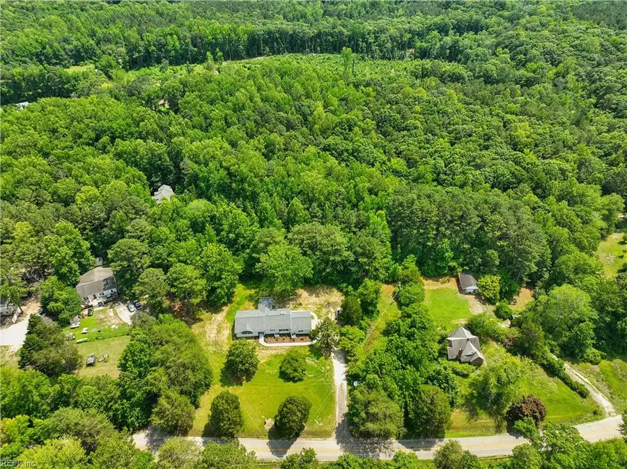 6295 Ark Road, Gloucester, VA 23061 - #2