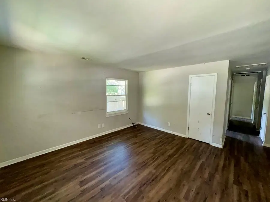 1264 Strand Street, Norfolk, VA 23513 - #3