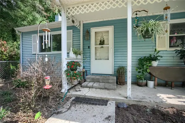 7234 Amherst Lane, Gloucester, VA 23061