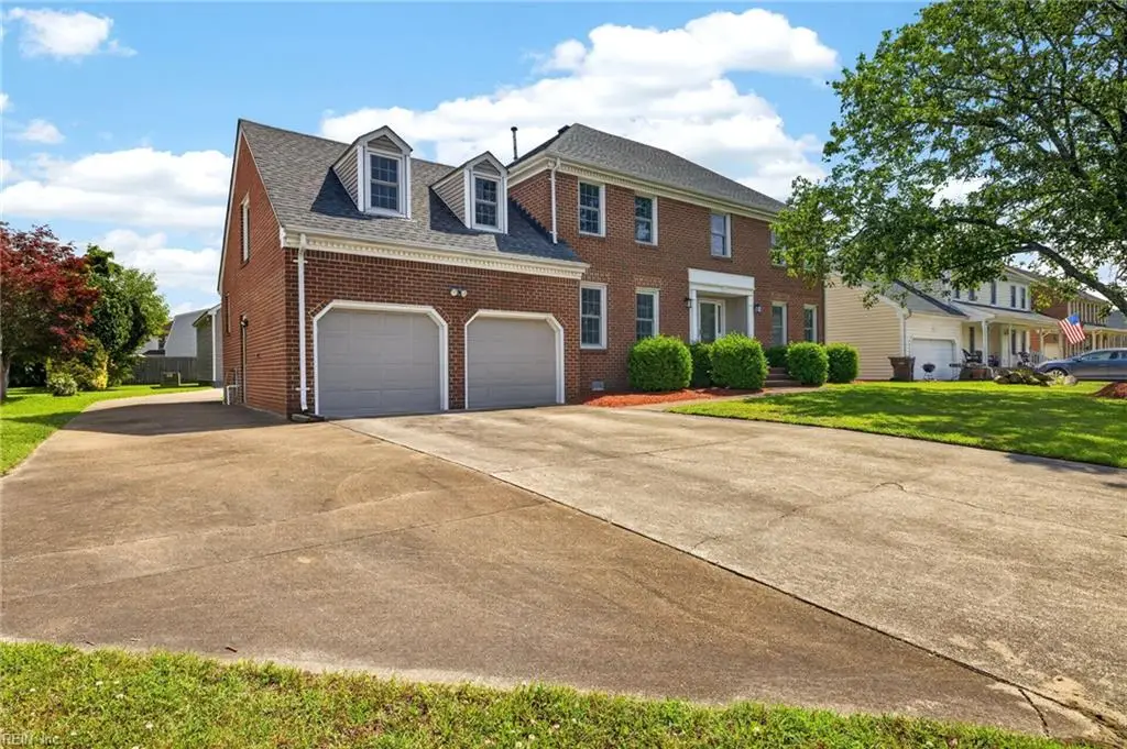 3626 Point Elizabeth Drive, Chesapeake, VA 23321 - #1