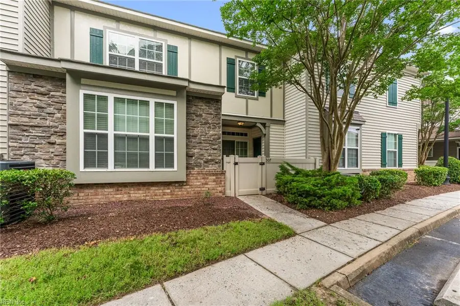 307 Herons Cove, Carrollton, VA 23314 - #2