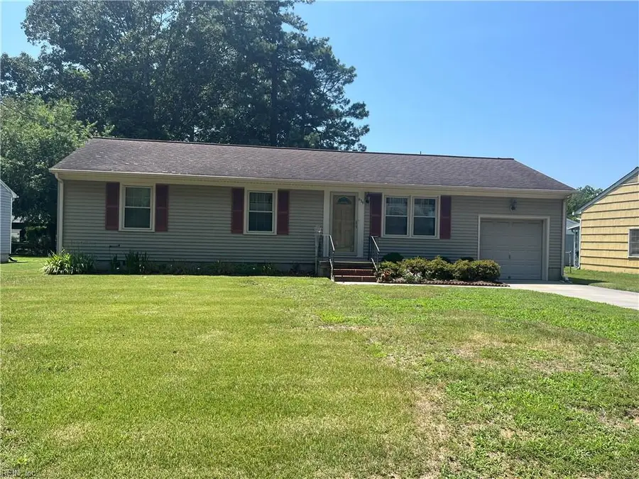 639 Daniel Dr, Newport News, VA 23601 - #2