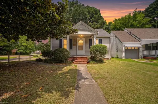 1328 Melrose Parkway, Norfolk, VA 23508