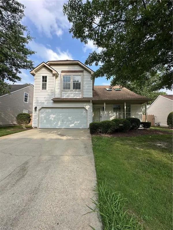 208 Oak Grove Run, Chesapeake, VA 23320