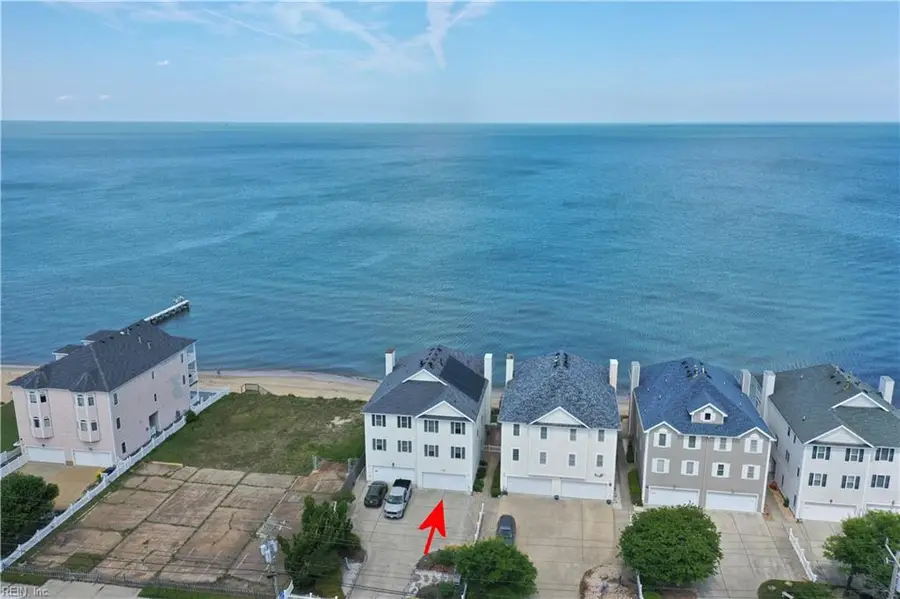 262 W Ocean View Avenue, Norfolk, VA 23503 - #2
