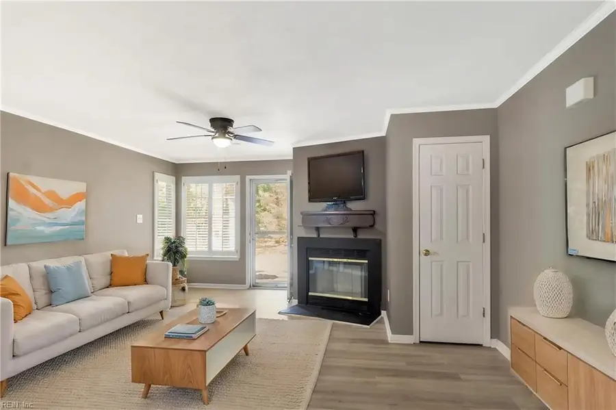 102 Windsor Lane #F, Williamsburg, VA 23185 - #2