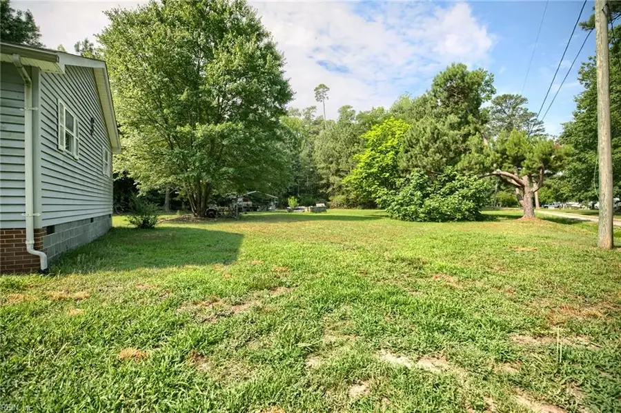 450 Hicks Road, Hudgins, VA 23076 - #3
