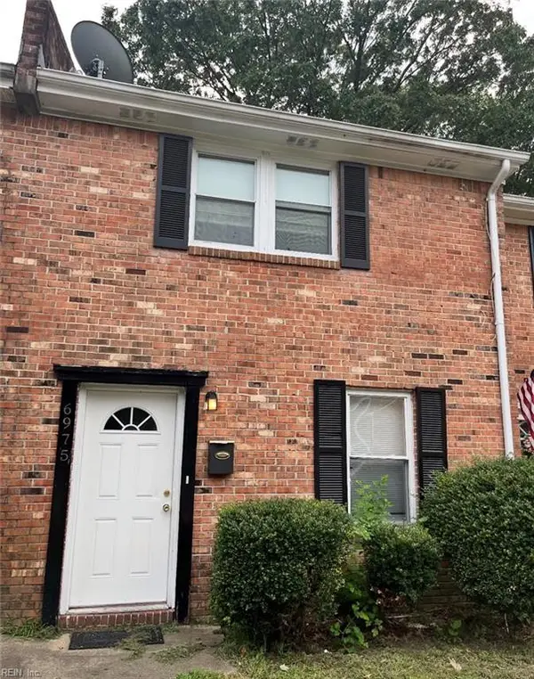 6975 Bonnot Drive, Norfolk, VA 23513