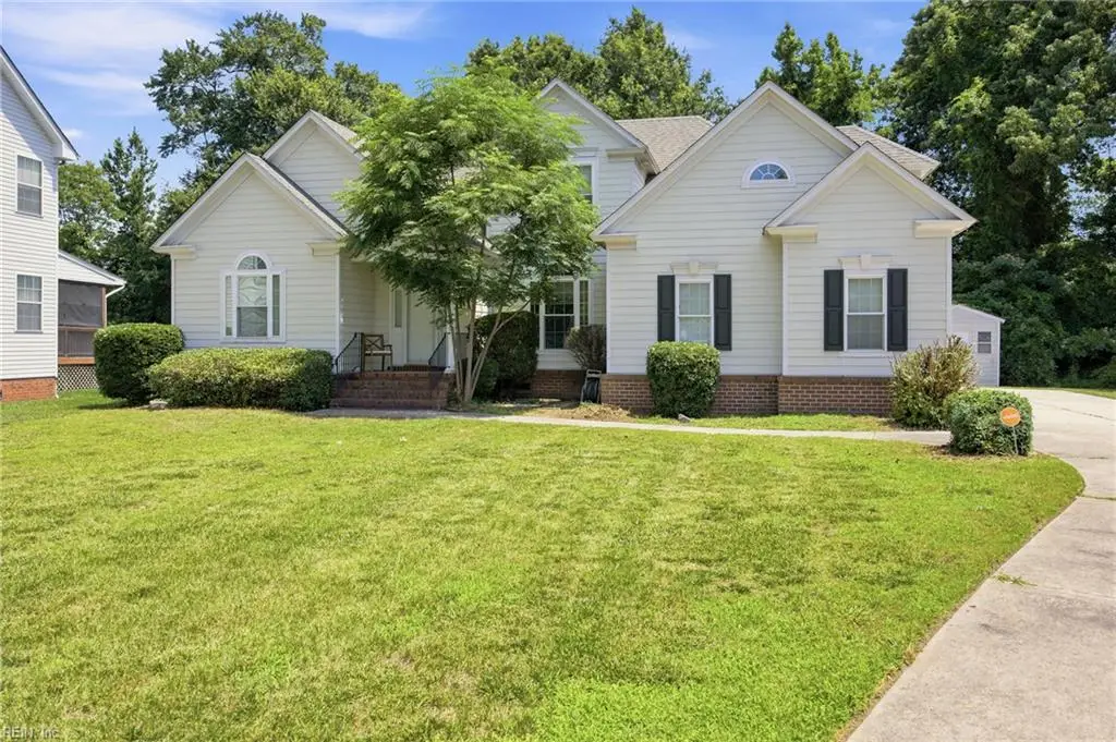 3126 N Stonebridge Drive, Norfolk, VA 23504 - #1