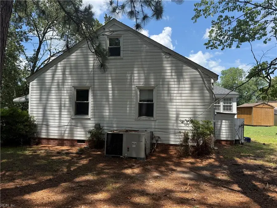 315 Cherry Street, Ahoskie, NC 27910 - #2