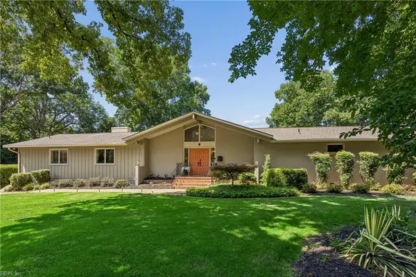 9 Lookout Circle, Newport News, VA 23606
