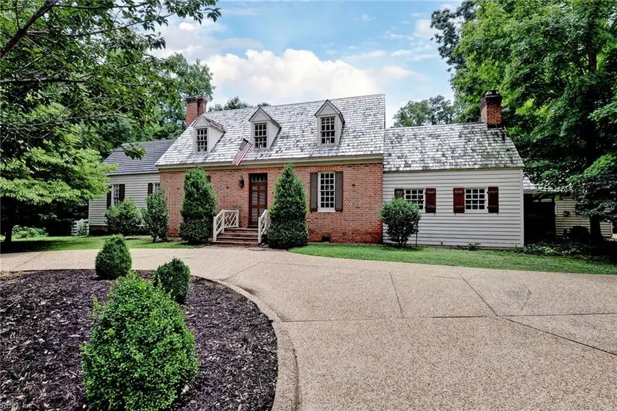 120 Horseshoe Drive, Williamsburg, VA 23185 - #2
