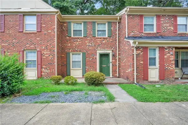 14553 Old Courthouse Way #B, Newport News, VA 23608