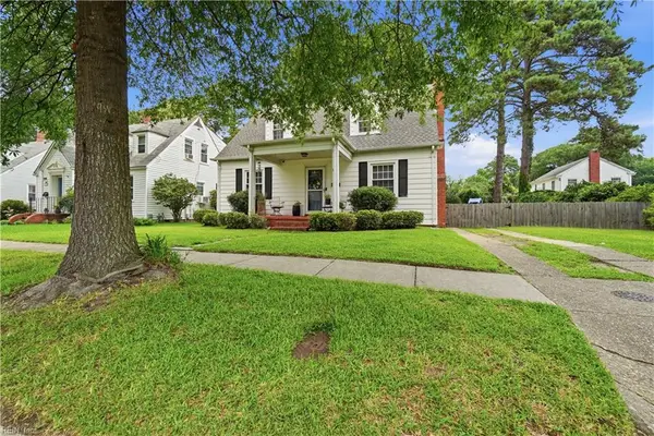 174 W Lorengo Avenue, Norfolk, VA 23503