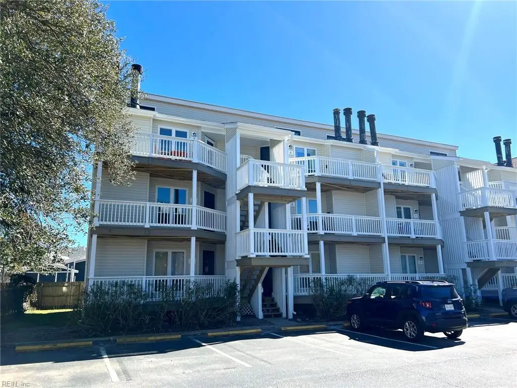 3235 Page Avenue #6, Virginia Beach, VA 23451 - #1