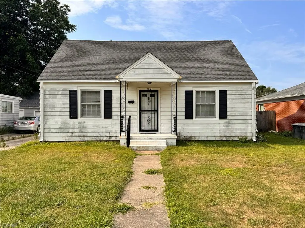 124 Chichester Avenue, Hampton, VA 23669 - #1