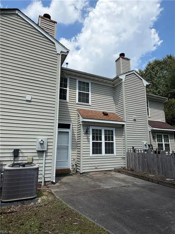 709 Montrose Court, Chesapeake, VA 23320 - #2