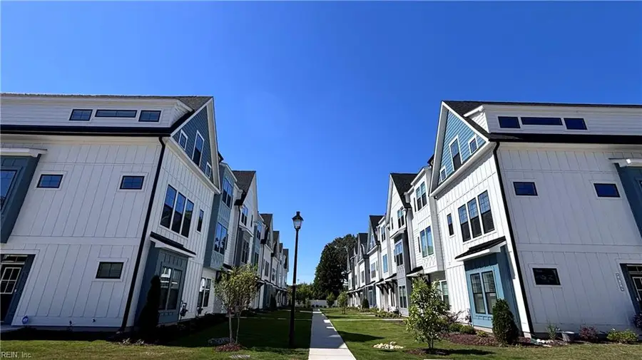 904 Jennings Ln, Chesapeake, VA 23322 - #2