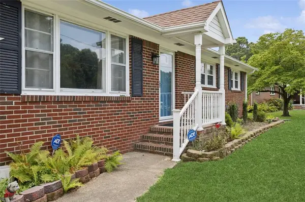 224 Essex Drive, Chesapeake, VA 23320