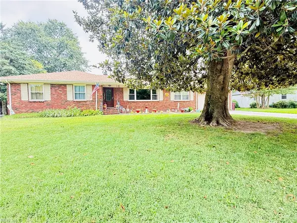 420 Oaklette Drive, Chesapeake, VA 23325