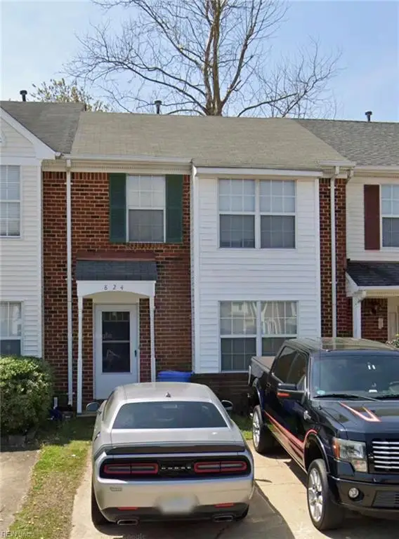 824 Nottaway Drive, Chesapeake, VA 23320