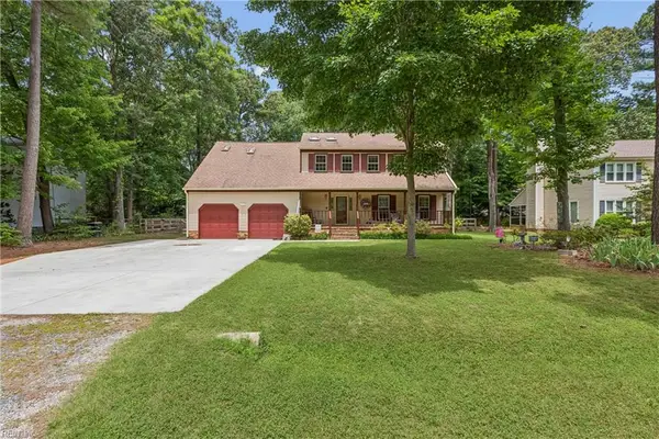 102 Edgewood Court, Yorktown, VA 23692