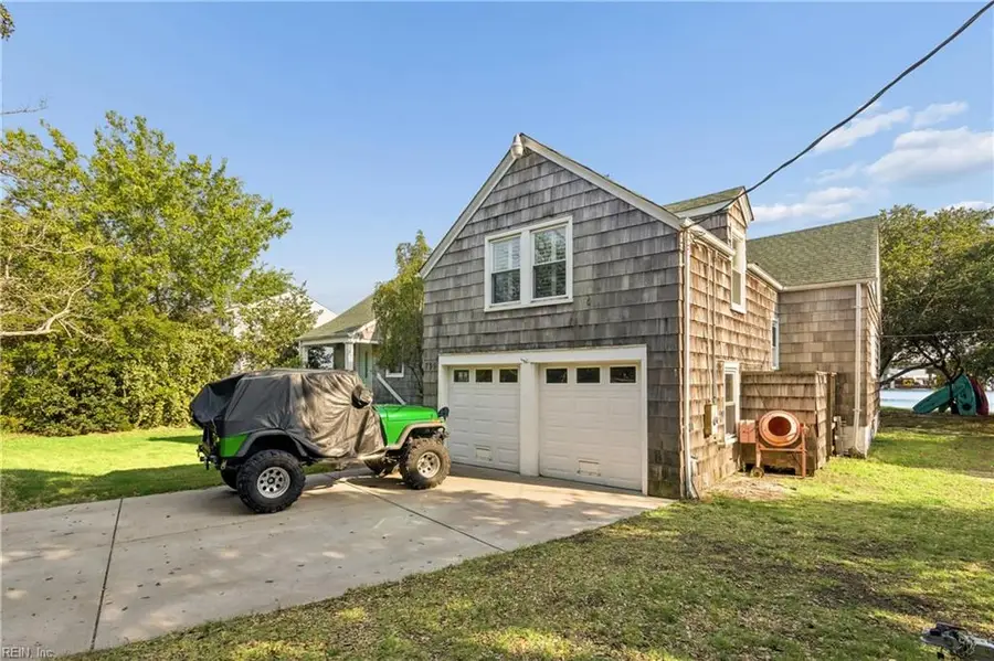 759 Ocean View Avenue W, Norfolk, VA 23503 - #2