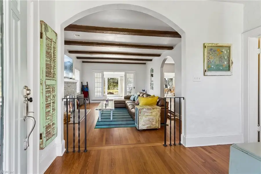 759 Ocean View Avenue W, Norfolk, VA 23503 - #3