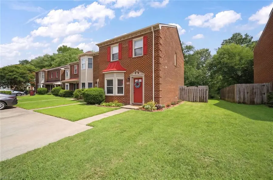719 Creekside Crescent, Chesapeake, VA 23320 - #3