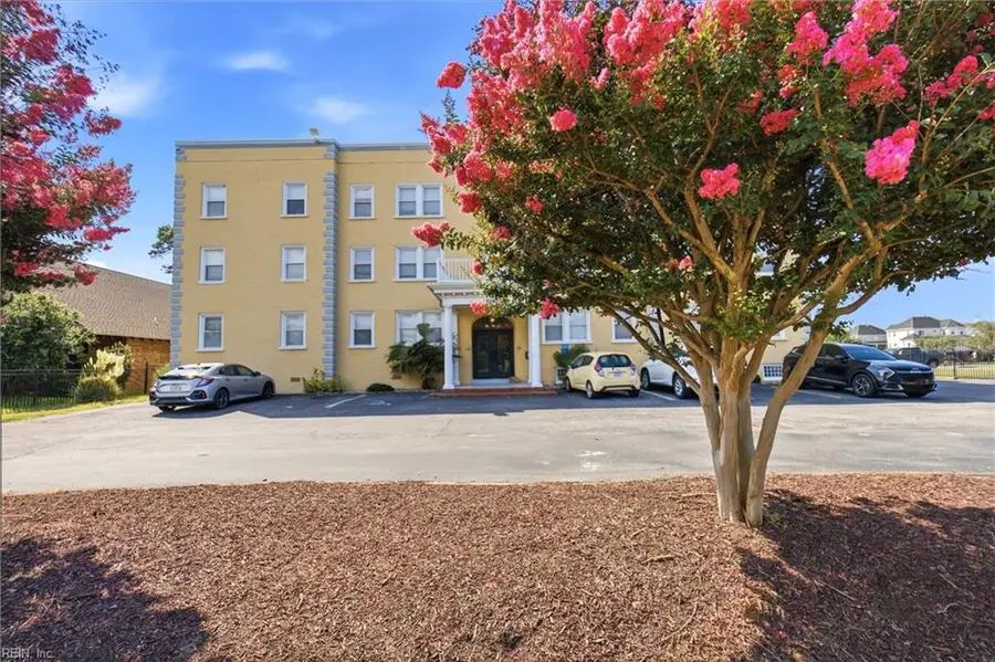 9641 Norfolk Avenue #102, Norfolk, VA 23503 - #2