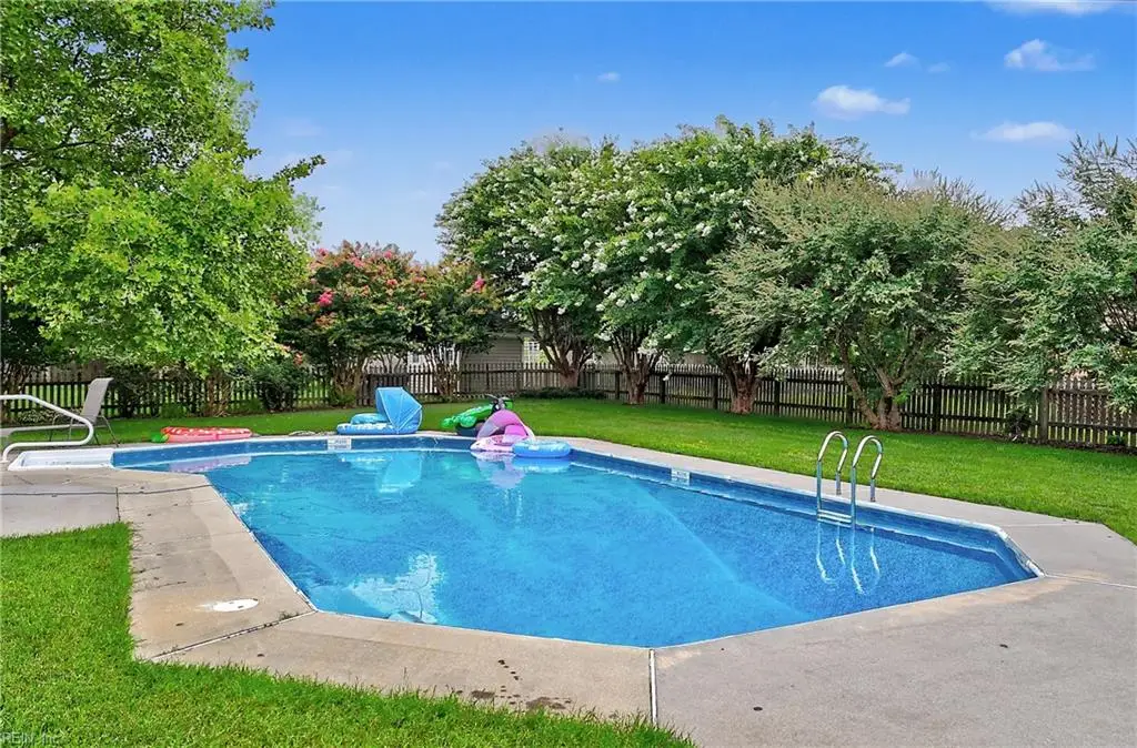 1505 Hilltop Drive, Chesapeake, VA 23322 - #1