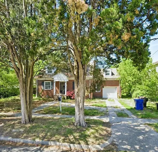 2106 Richmond Avenue, Portsmouth, VA 23704