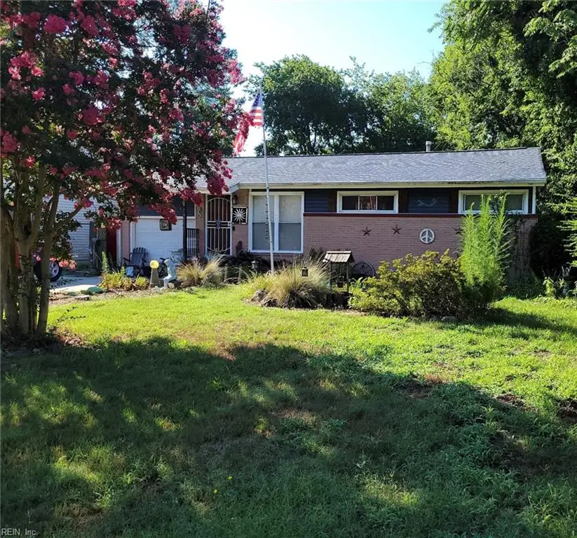 3307 W Weaver Road W, Hampton, VA 23666 - #2