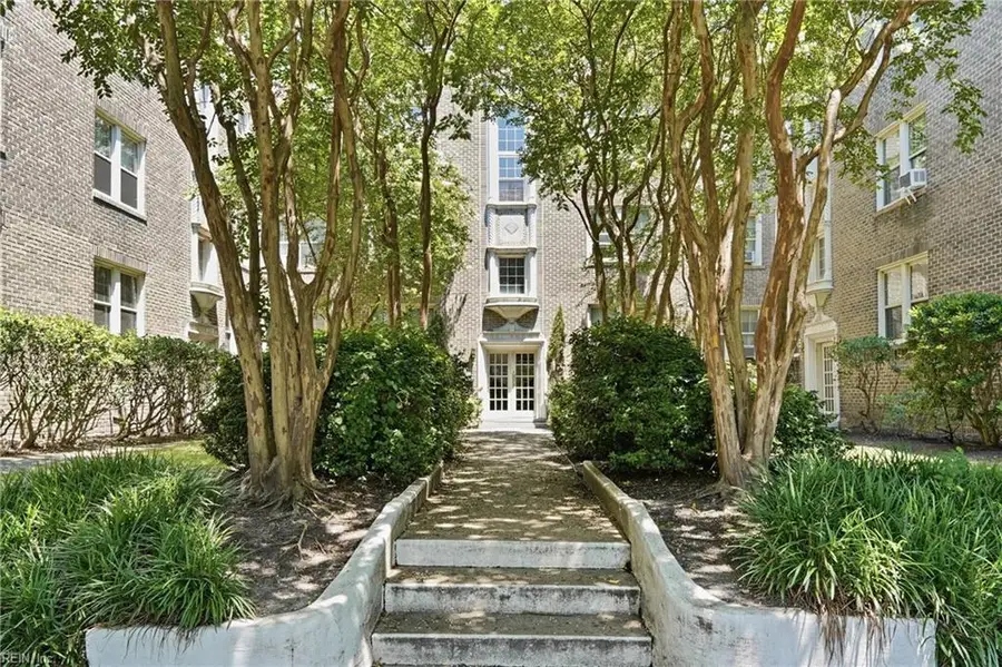940 Gates Avenue #2A, Norfolk, VA 23517 - #3