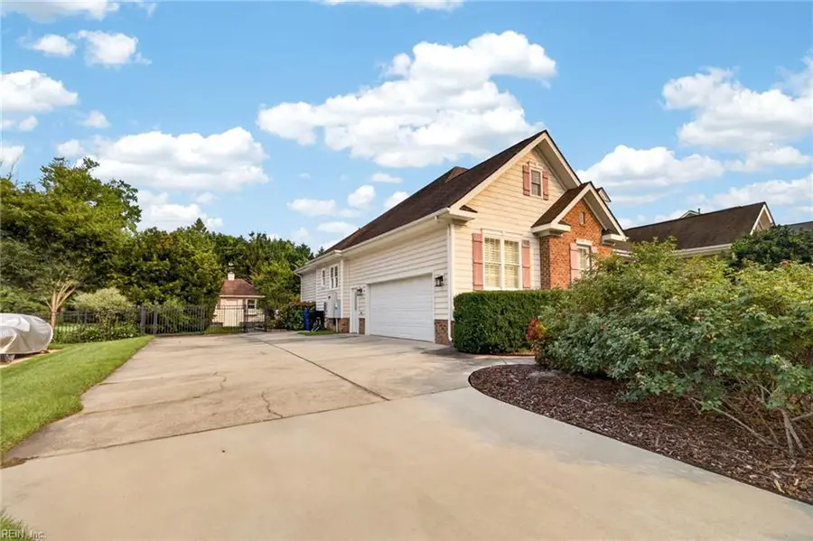 1864 Mayberry Drive, Virginia Beach, VA 23456 - #3