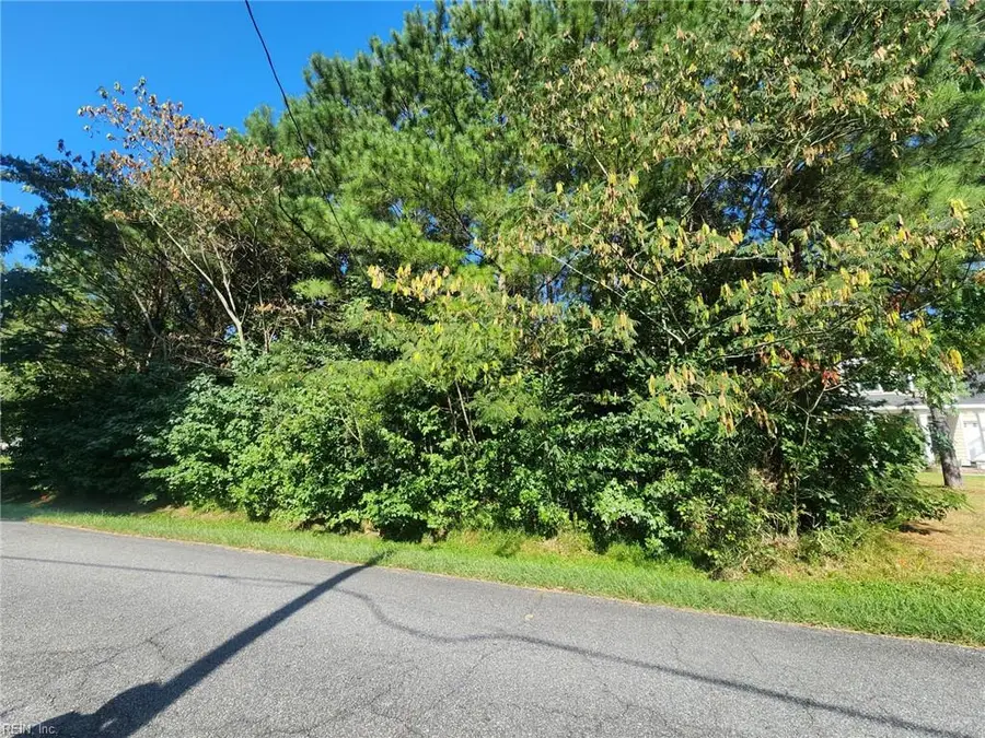 13 Truitt Road, Chesapeake, VA 23321 - #2