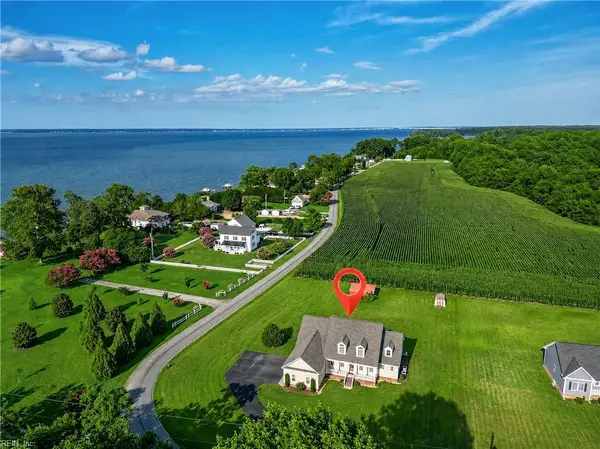 86 Brandon Point Road, Locust Hill, VA 23092
