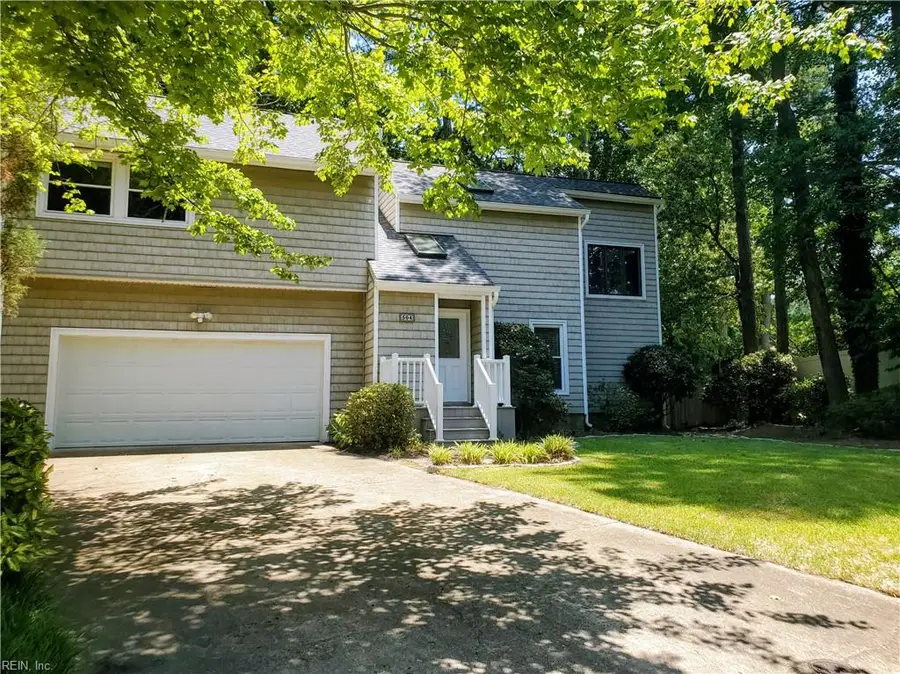504 Torrey Court, Virginia Beach, VA 23454 - #2