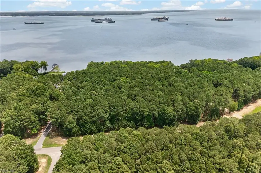 1129 Lawnes Neck Drive, Smithfield, VA 23430 - #2