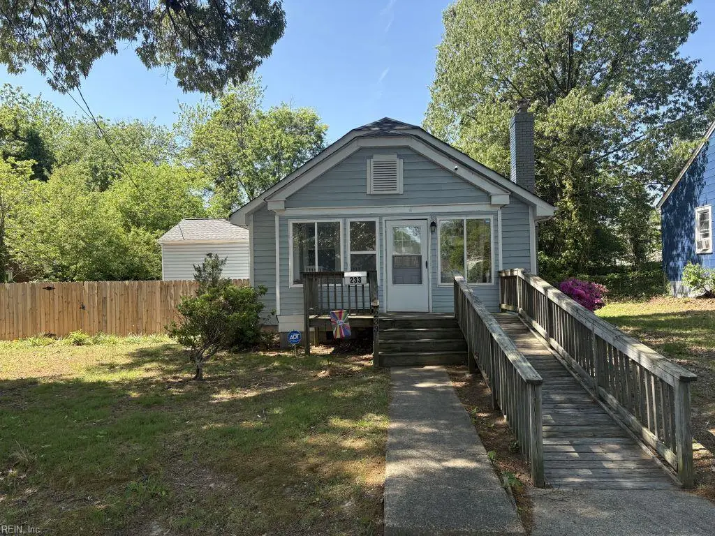 233 Pine Avenue, Newport News, VA 23607 - #1