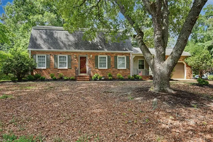 323 Williamsburg Court, Newport News, VA 23606 - #2