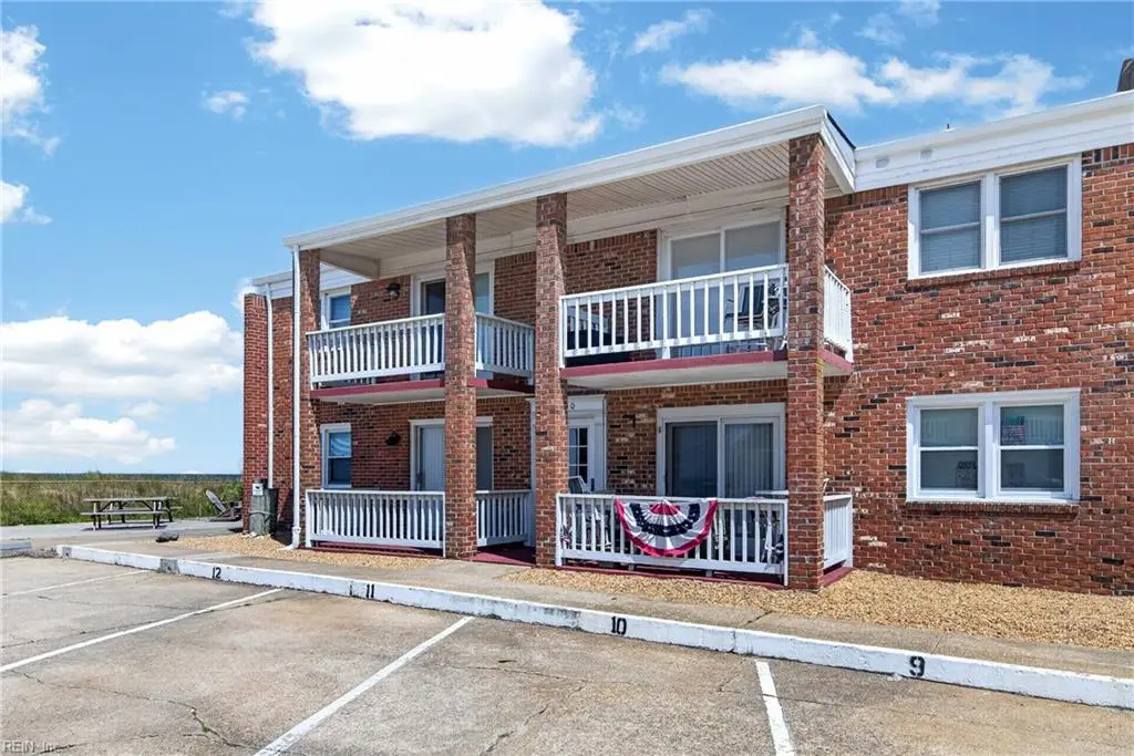 900 E Ocean View Avenue #11, Norfolk, VA 23503 - #1
