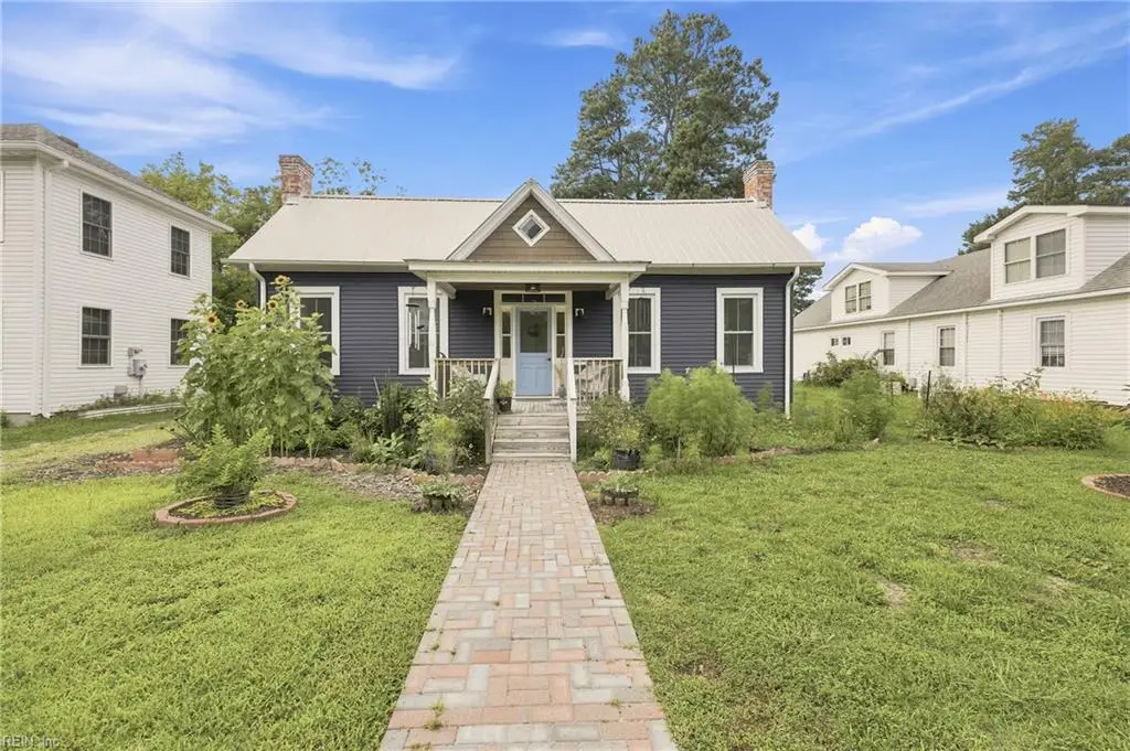 8390 Main Street, Ivor, VA 23866 - #1
