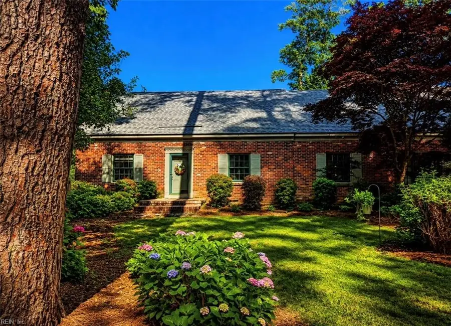 1360 Little Neck Road, Virginia Beach, VA 23452 - #2