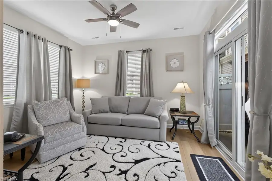1501 Acadian Drive #D, Suffolk, VA 23434 - #3