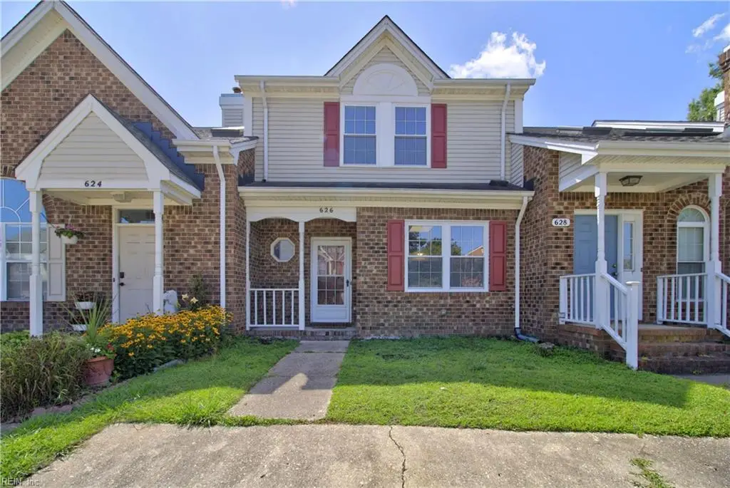 626 South Lake Circle, Chesapeake, VA 23322 - #1