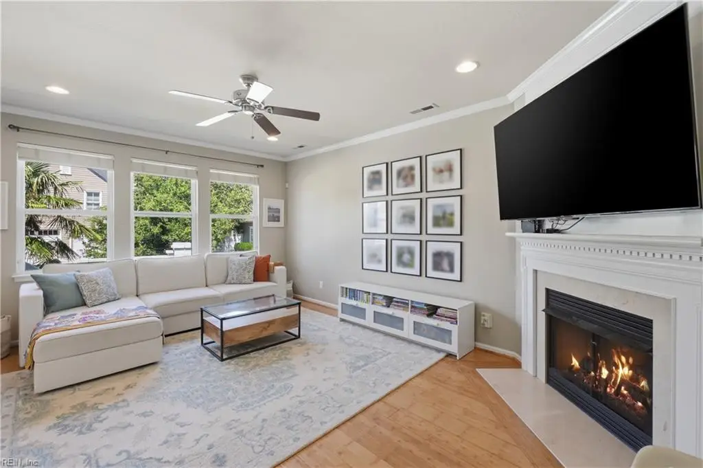 5049 Ocean Way, Norfolk, VA 23518 - #1