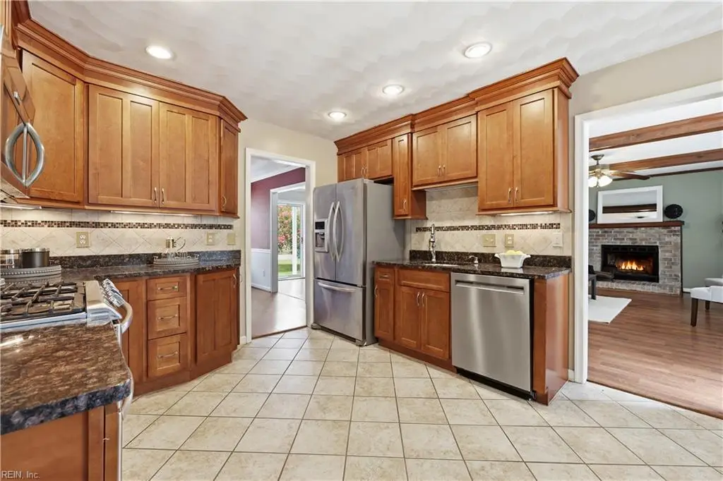 2645 Edge Hill Avenue, Virginia Beach, VA 23454 - #1