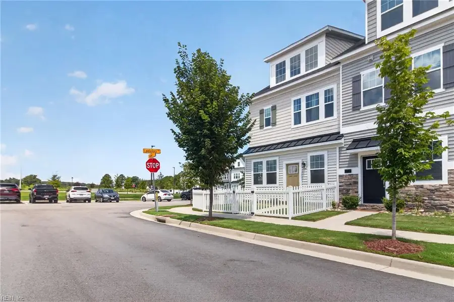 433 Asuza Street, Chesapeake, VA 23323 - #3