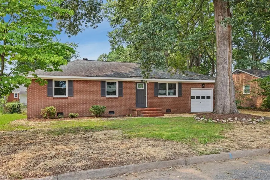 19 Bird Lane, Newport News, VA 23601 - #3